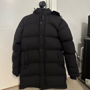 Aritzia Super Puff Mid GREAT CONDITION